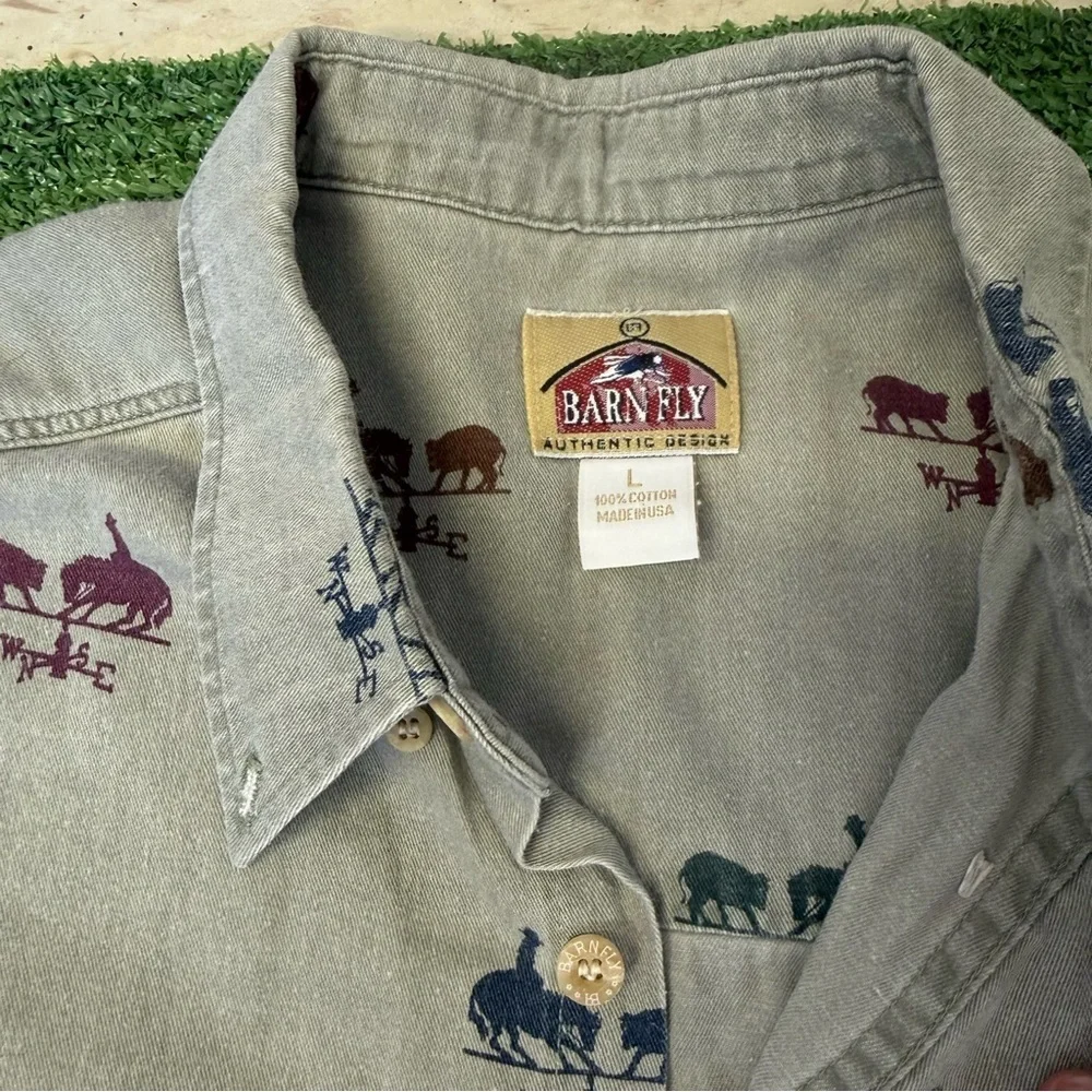 Vintage barnfly Button-Up Shirt with cowboy and Horse Print, size Large - Picture 6 of 6